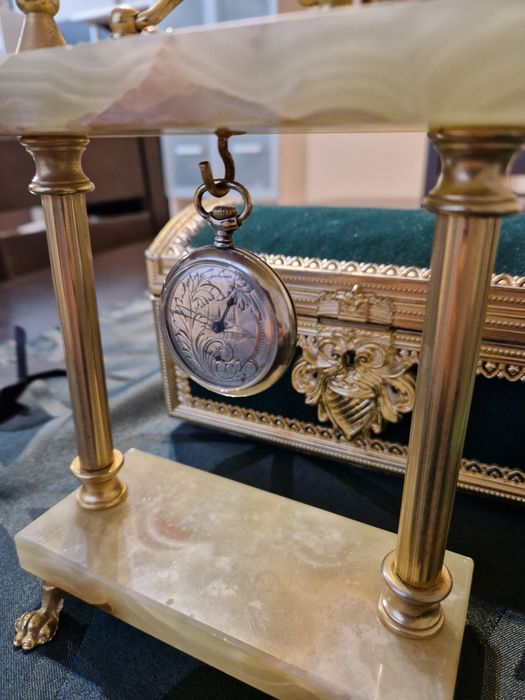 Чудесен антикварен швейцарски джобен часовник Cyma