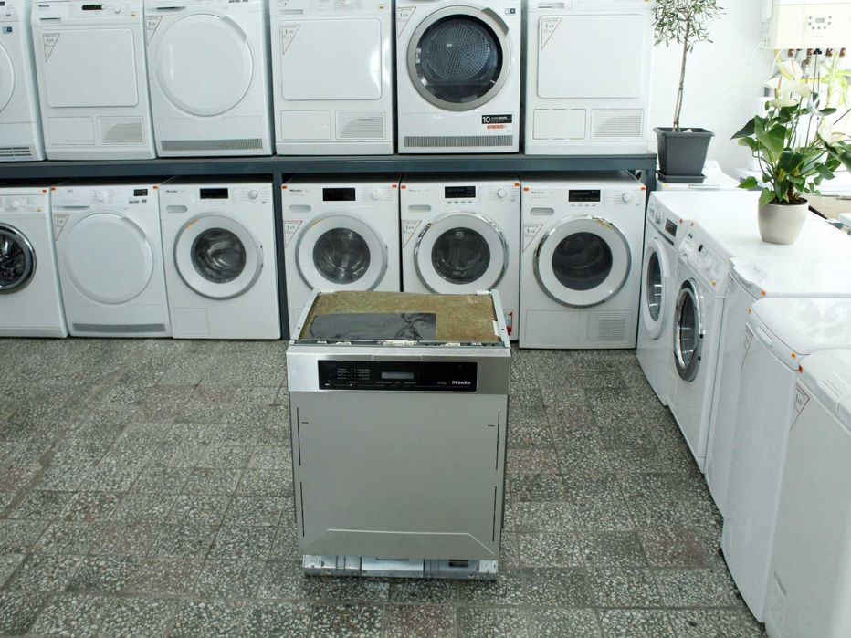 Masina de spalat vase Miele Active G5100i