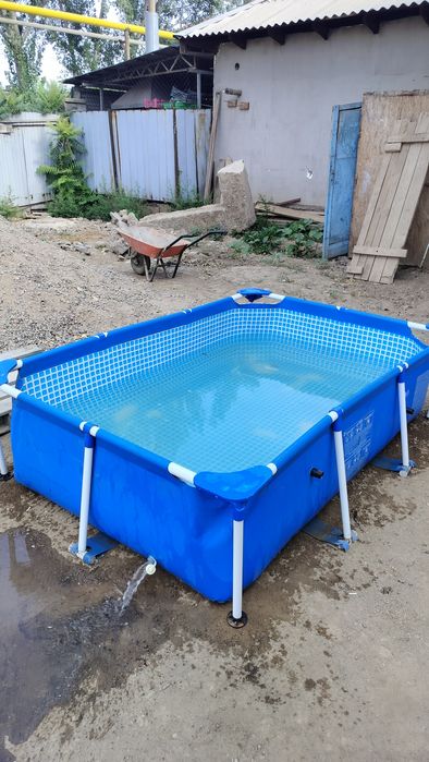 Продам бассейн б/у