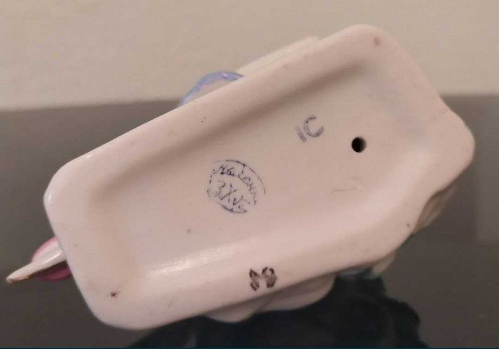 Новогодние подарки близким статуэтки "Лыжник" и "Фигуристка"