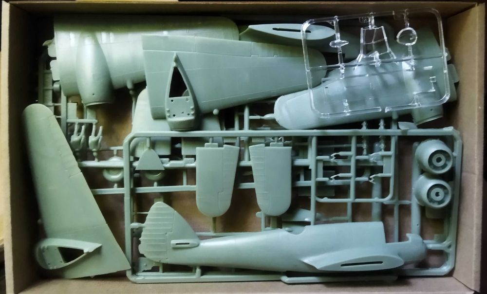 конструктор сборная модель самолёта бомбардировщика  Англия РАРИТЕТ!