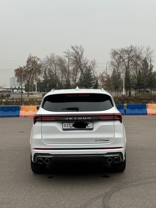 Jetour x70 plus luxury