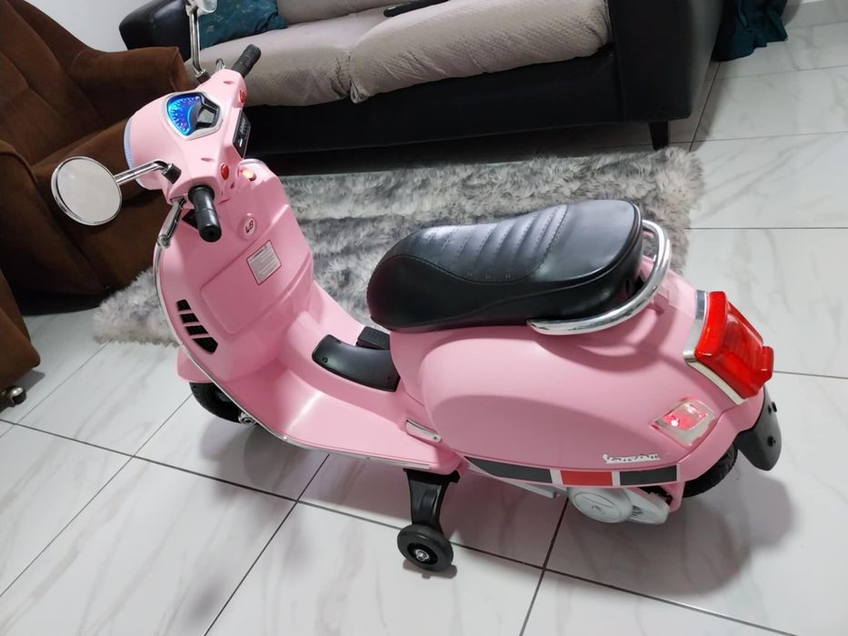 Scuter electric copii