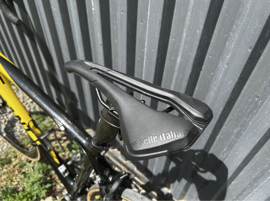 Giant Carbon FormulaOne 8.1 кг / SRAM Rival / Mavic Cosmic