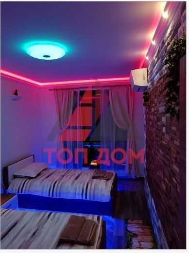 Дава се под наем Тристаен апартамент в к.к. Св.Св. Константин и Елена - 80 кв.м за 1400 € - Снимка #2