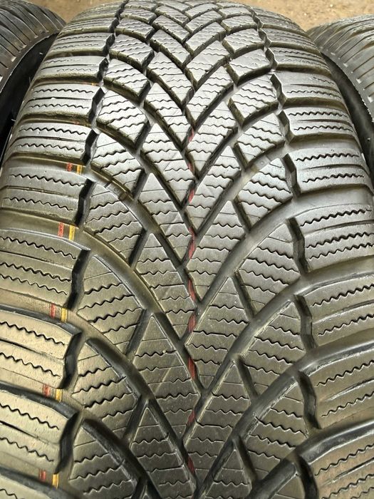 4x Anvelope iarna 215/65 R17 - Bridgestone Blizzak LM005