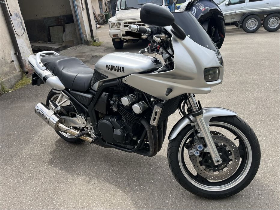 Yamaha fz600 fazer