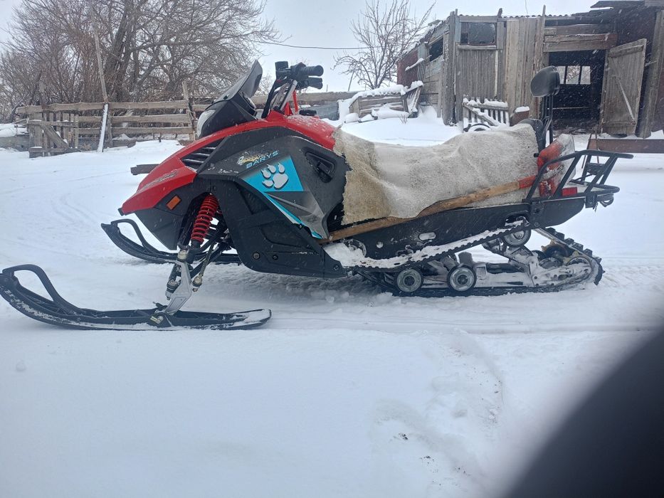 Продам снегоход Барыс 250куб