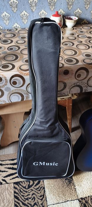 Продам гитару новую