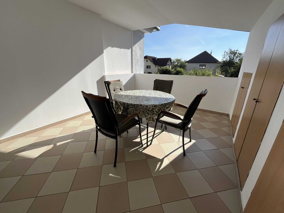 Persoană fizică, vând apartament la casă, cartier Sub Arini, Sibiu