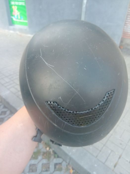 Casca echitatie ponei cai , protectie KnightsBridge  , 50-53 oval S

C