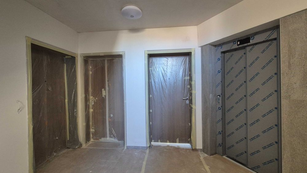 Продава се Двустаен апартамент в София, Овча купел - 74 кв.м за 2500 €/кв.м - Снимка #2