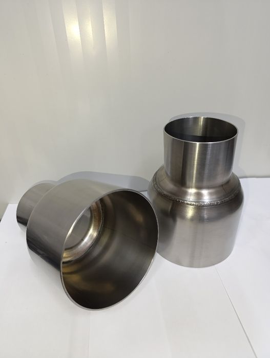 Изработвам накрайници за ауспуси по поръчка