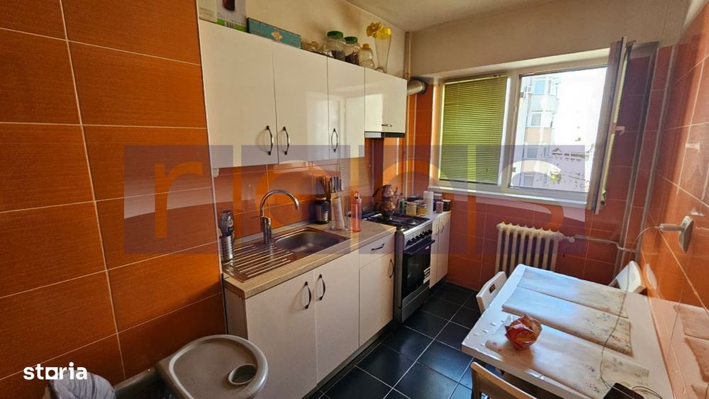 De Vânzare Apartament 3 Camere – Calea Victoriei – Bloc Reabilitat
