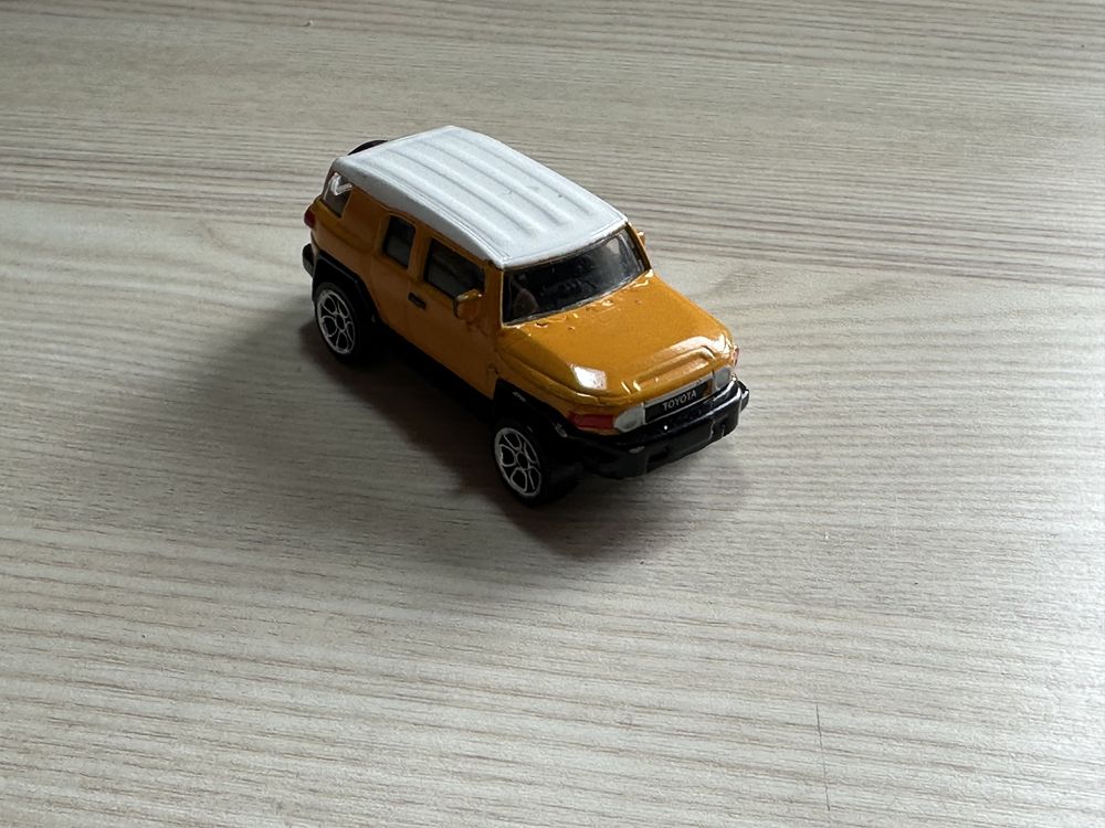 Hot wheels toyota fj clearance cruiser