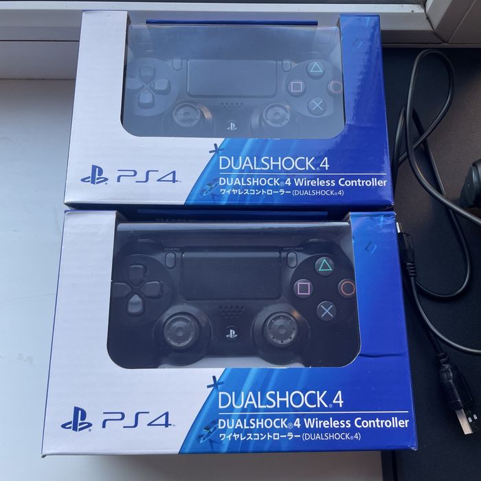 Продам playstation 4 slim 1tb