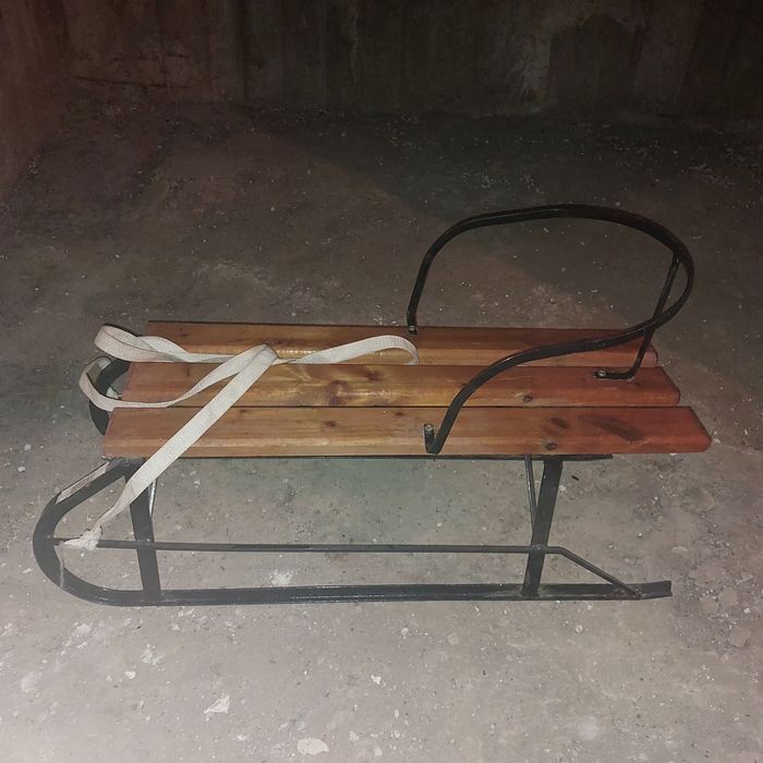 Sanie lemn cu spatar