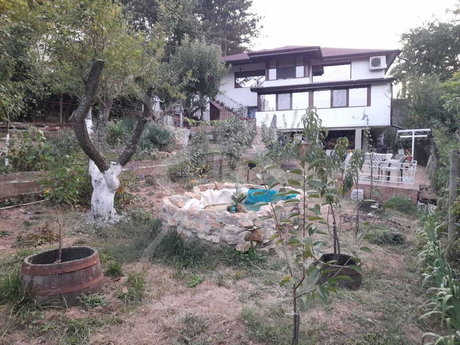 Продава се Къща в Варна, м-т Траката - 180 кв.м за 1328 €/кв.м - Снимка #14