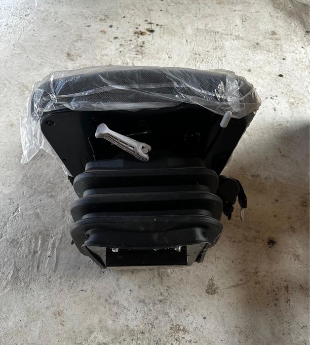 Scaun Tractor 50 - 120 CP