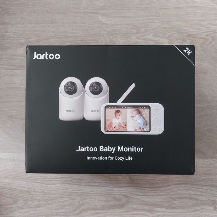 Премиум Видео Бебефон Jartoo 2K Ultra HD | 2 Камери | Сплит Скрийн 5.5" Монитор | AI Плач | БЕЗ Wi-Fi