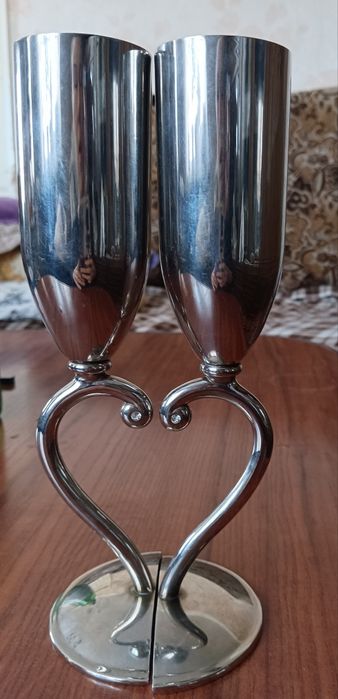 Для подарка фужеры метал