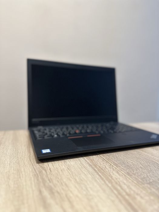 Lenovo Thinkpad L580 / Intel Core i5-8250U / 8GB RAM / 256GB SSD / Win