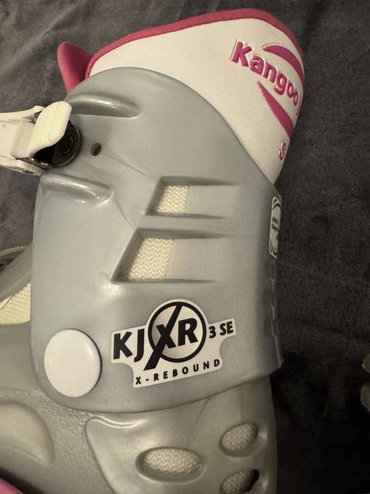 Kangoo Jumps XR3 SE originale, mărimea S, cu rucsac – stare foarte bună