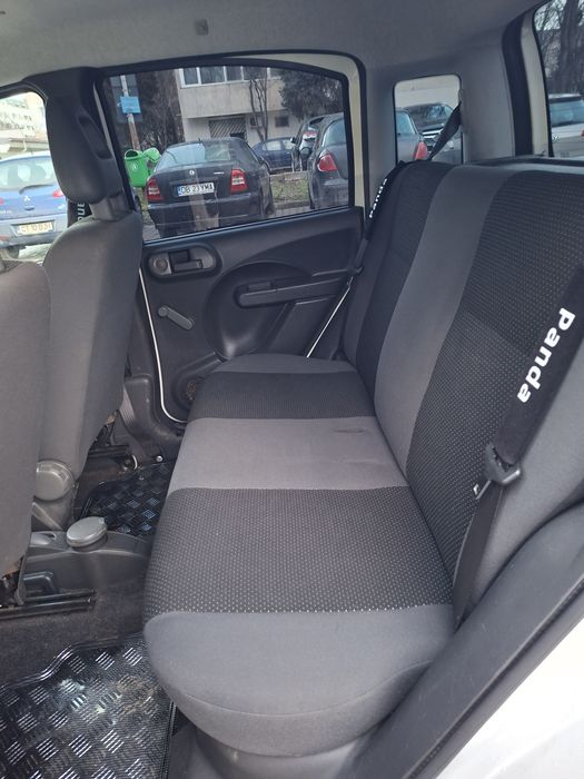 Se vinde Panda  2010