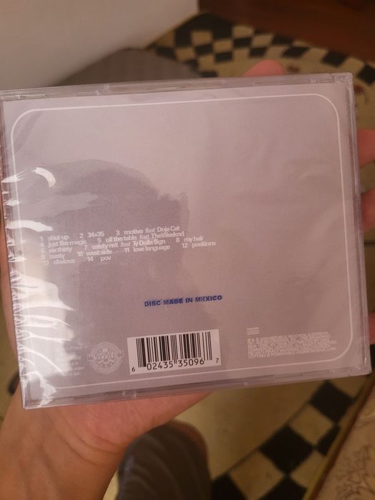 Альбом, Винил, CD Тэйлор Свифт, Ариана Гранде, Адель