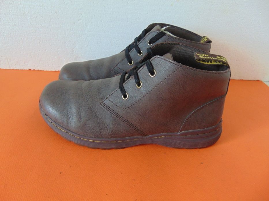 НОВИ Dr Martens номер 44 Оригинални мъжки обувки