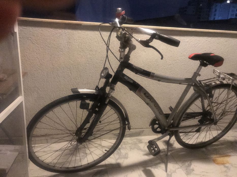 Алуминиев    велосипед  28  цола.