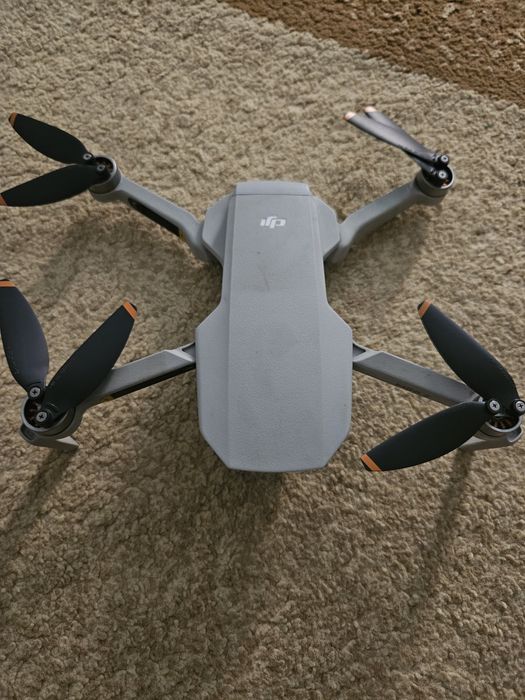 Продаю dji mini 2 fly more combo