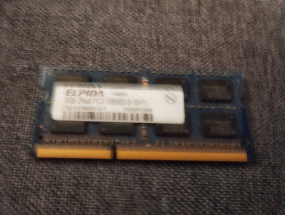 Elpida 2GB RAM памет за лаптоп