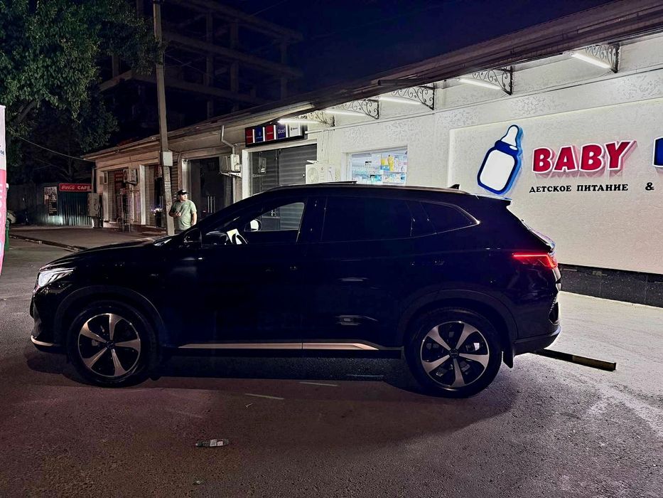 Продаётся BYD song plus гибрид АВД..