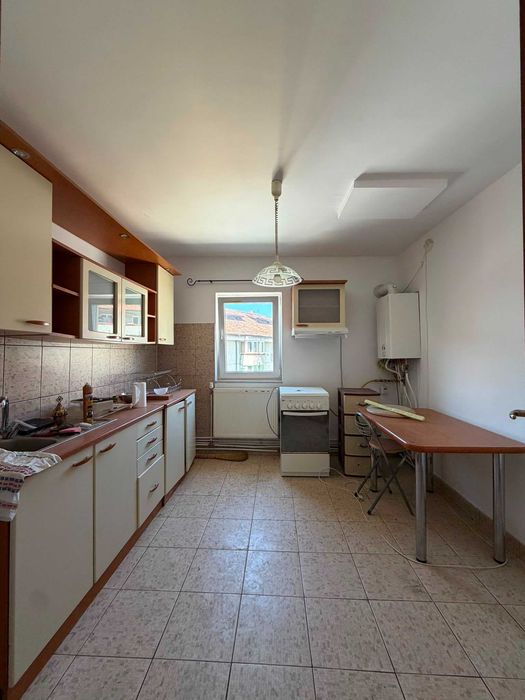 Apartament 3 camere decomandat | 65 mp | Str. Ion Hălăuceanu | Câmpulung Moldovenesc