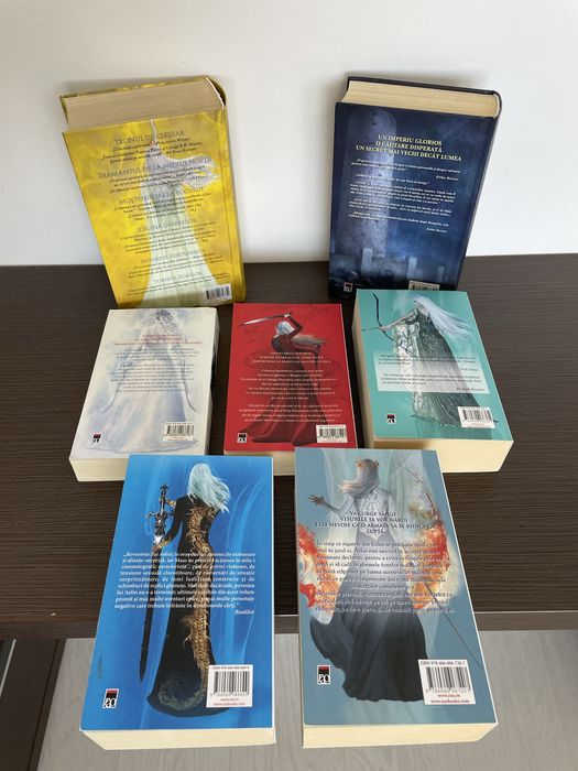 Seria tronul de clestar TOG sarah j maas