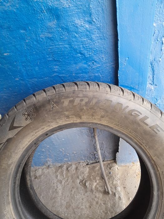 Продам  шины 225/65R17 липучка