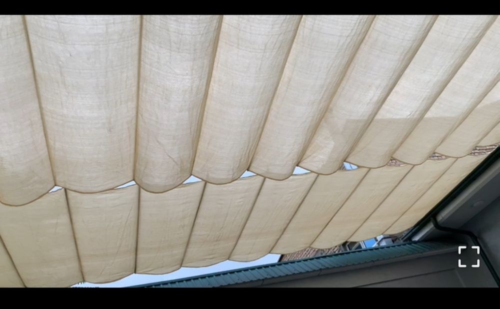 Раздвижная сетка теневая.