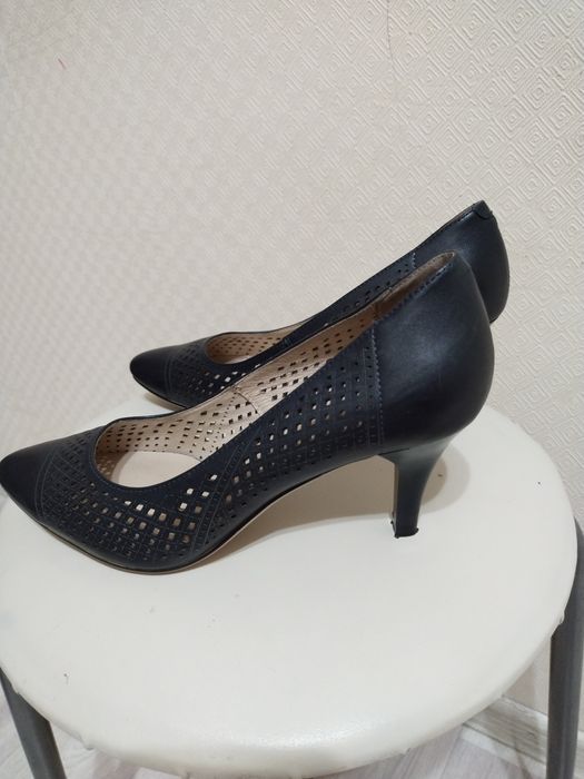 Кожаные туфли Respect yourself