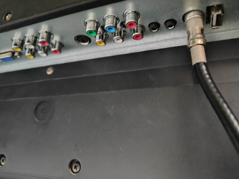 Телевизор  Самсунг рабочиймй