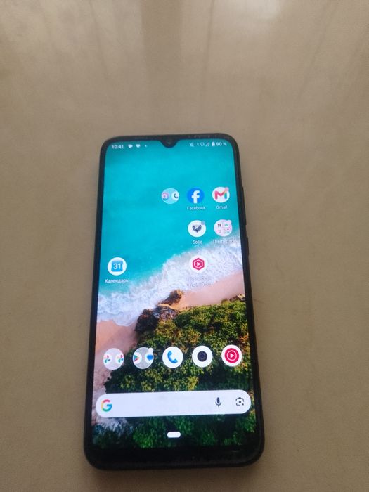 Xiaomi Mi A3 xolati ideal  xotirasi 64gb Narxi 900ming kelishishamz