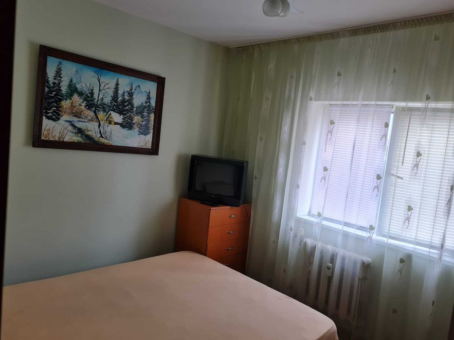 Particular, vand apartament 2 camere