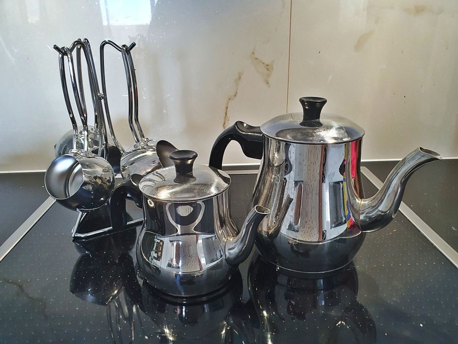 Комплект чайници от стомана