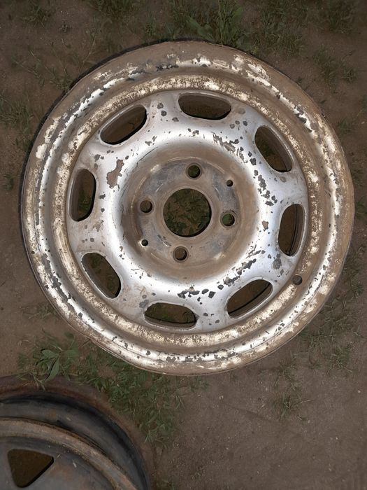 Диски от golf 4 шт