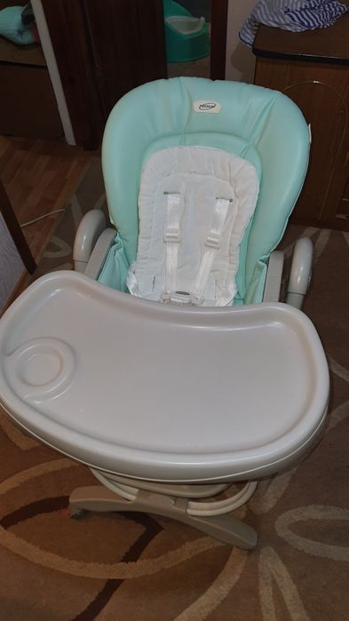 Продам детский стул  для кормления