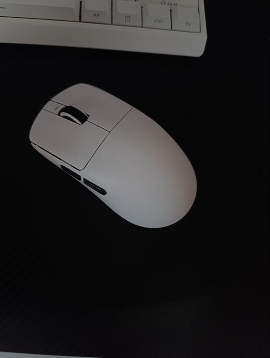 Продается МЫШКА VXE R1se+