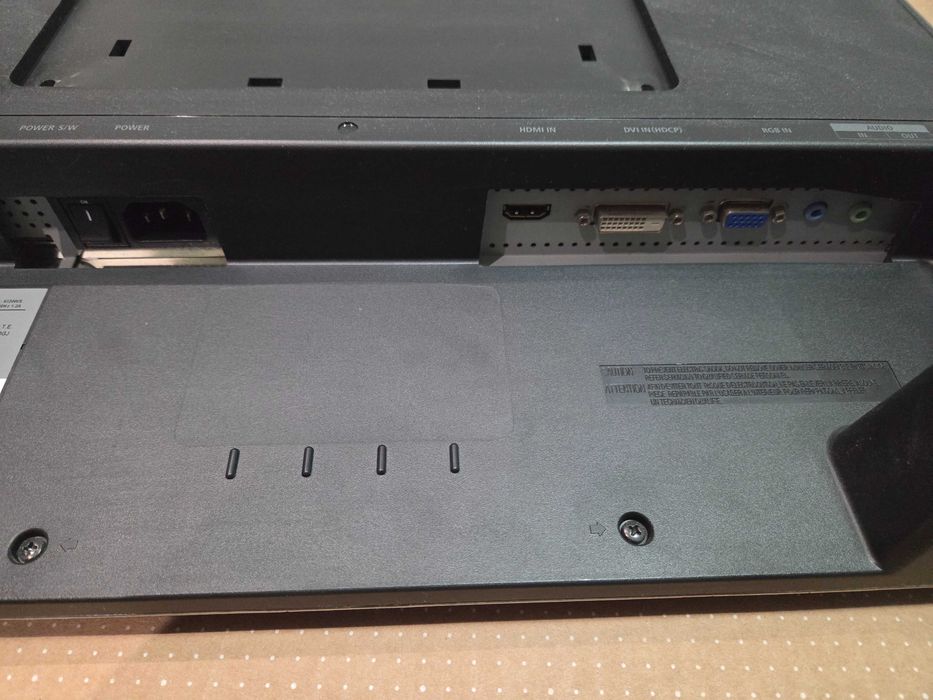 Монитор 24" Samsung 2494HM