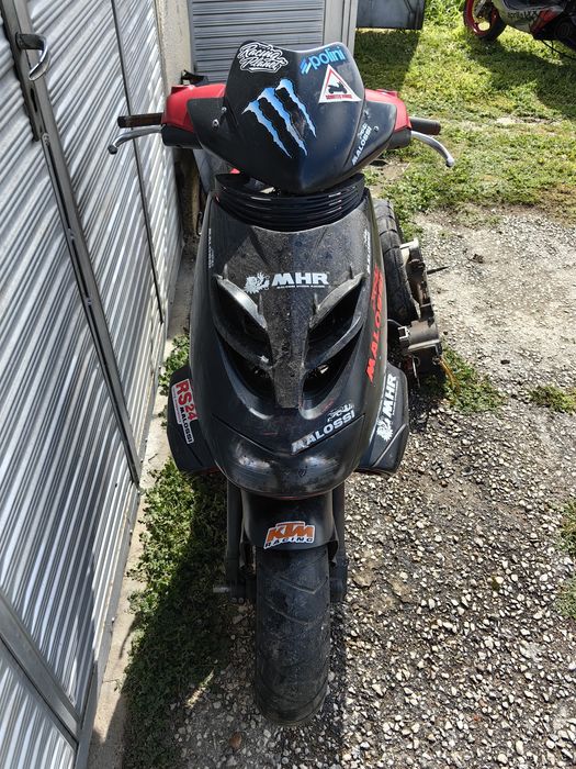 Aprilia SR50 на части