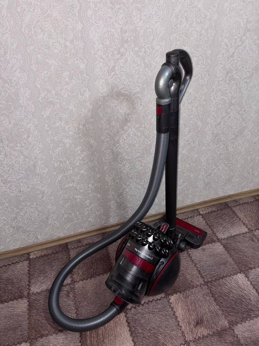 Dyson Cinetic Big Ball Animalpro 2, модель CY26, 700 Вт