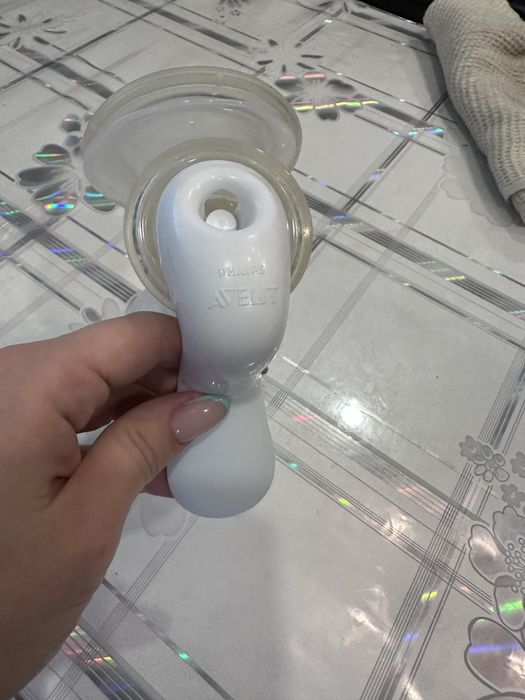 Молокоотсос philips Avent